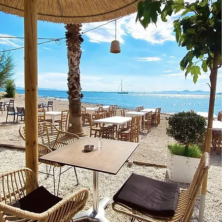 Athens Seaside Glyfada Suites Exterior photo